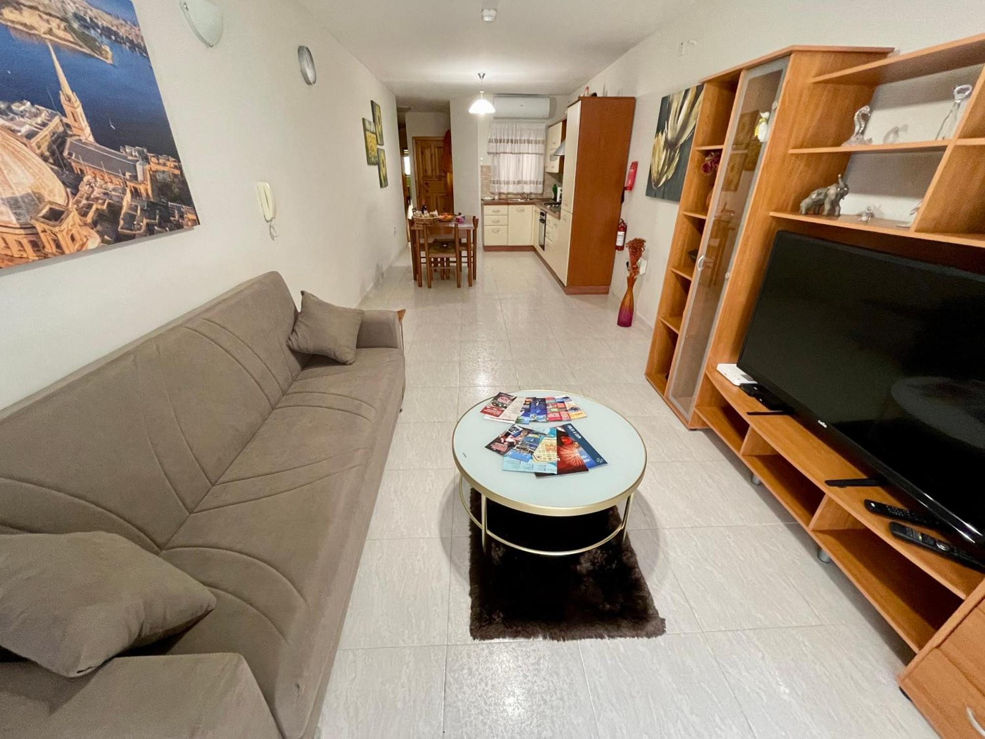 Regent Court - 3 Bedroom Apartment Within Walking Distance From Seafront St. Paul's Bay Exterior photo